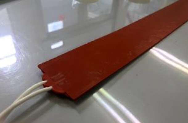 防滴シリコンラバーヒーター